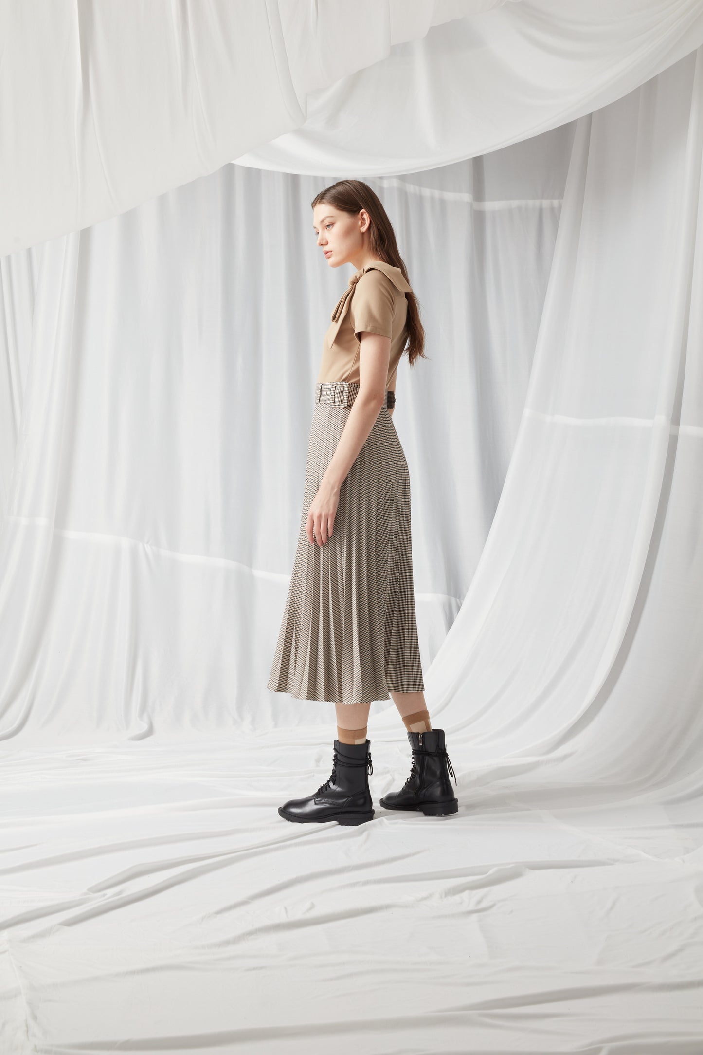 Square Collar Bow Short Sleeve Top - BLACK / KHAKI