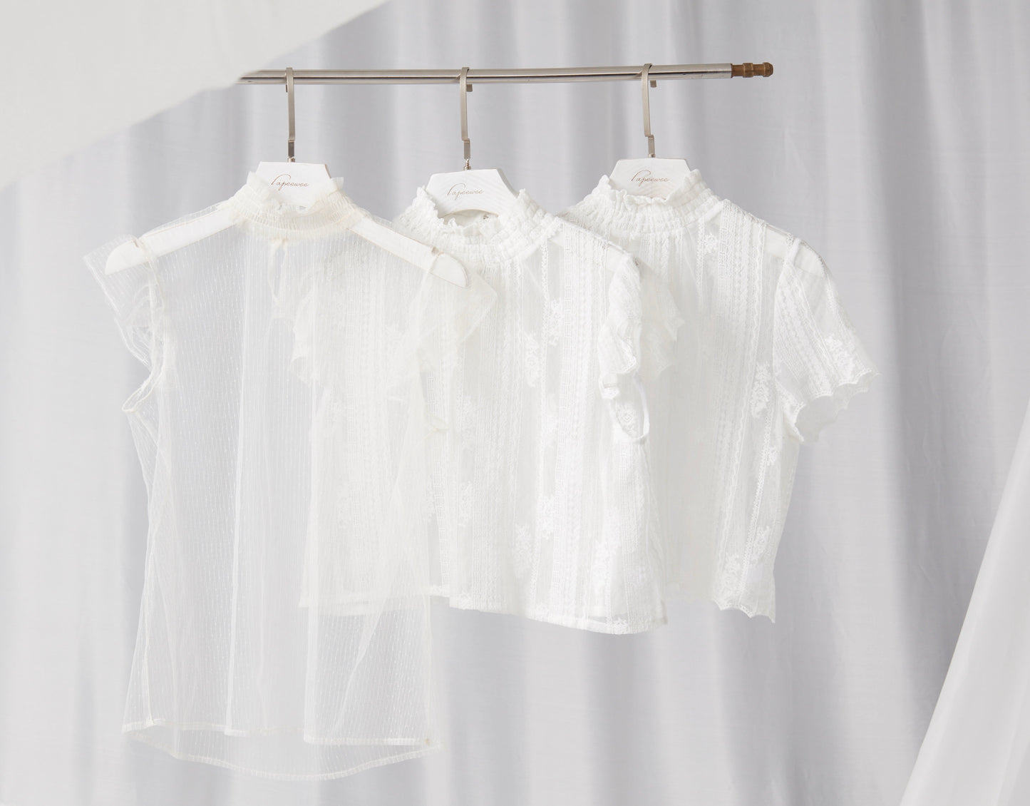 Floral Lace Crop Top - White