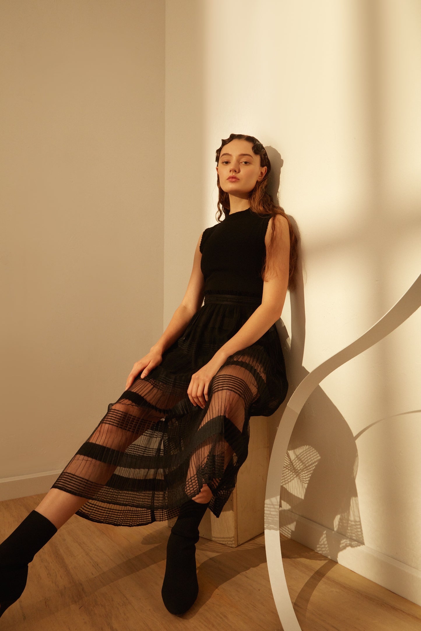 Sleeveless pleated maxi dress