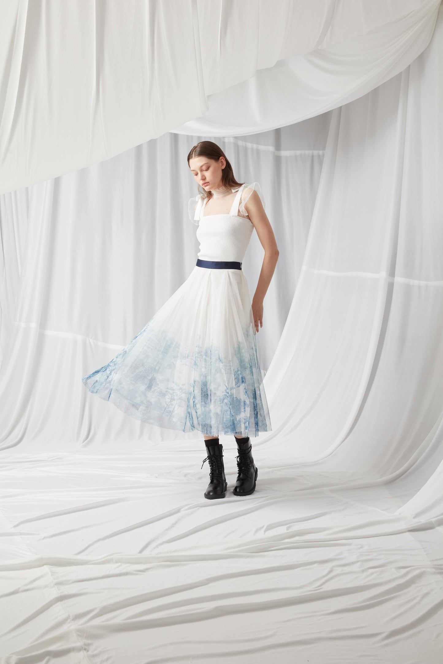 Blue Floral print skirt