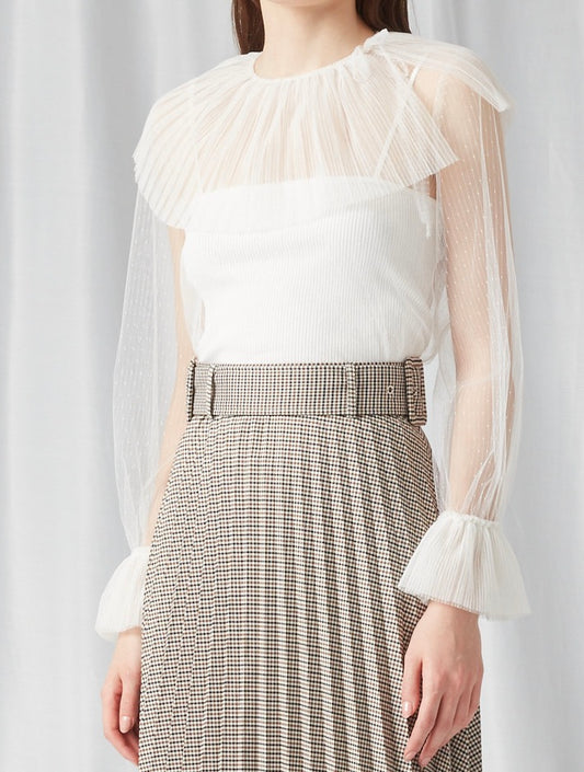 Long-Sleeved Lace Blouse With A Ruffle Edge - WHITE
