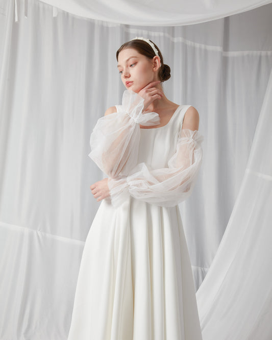 Mesh Sleeves With Ribbon