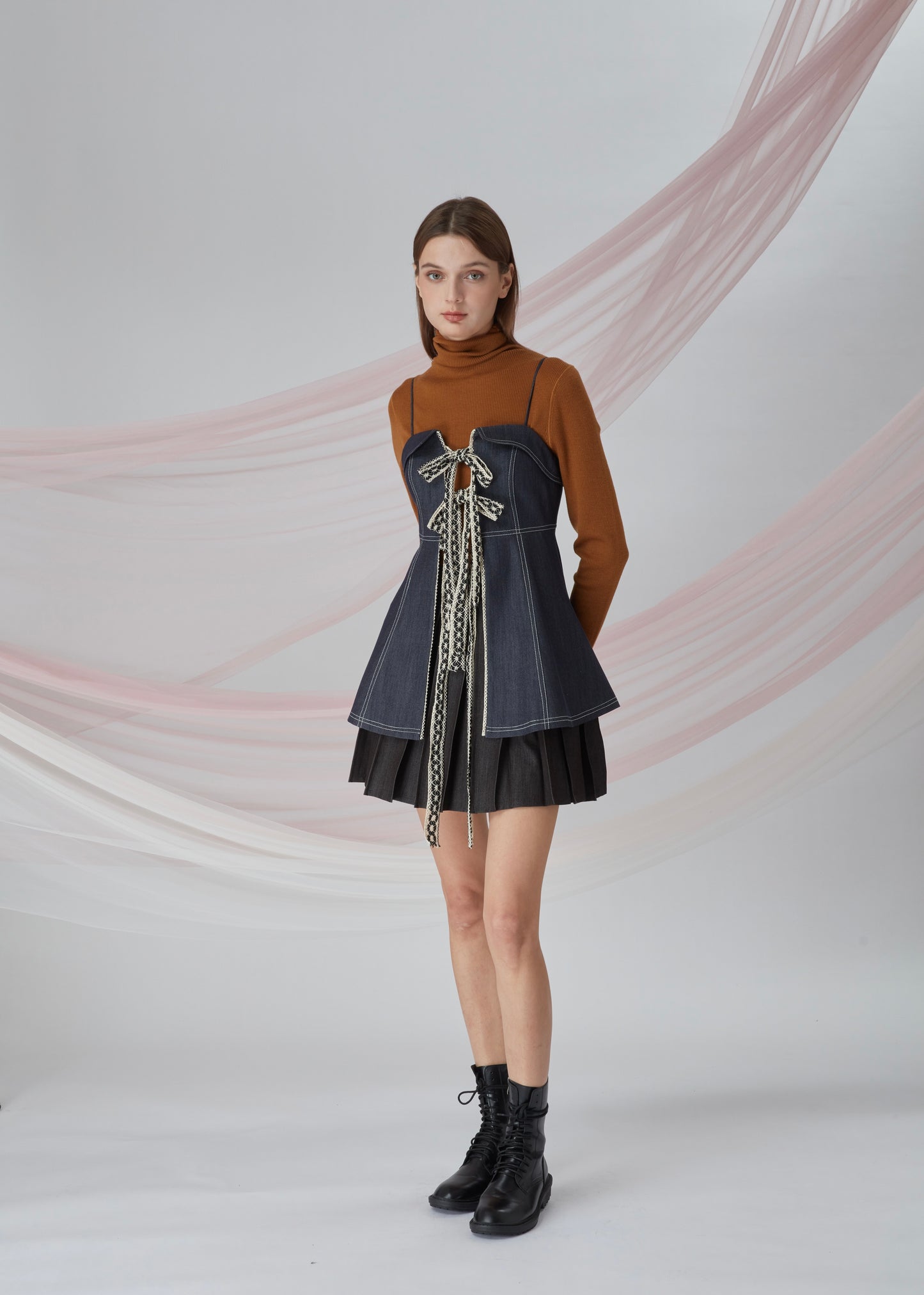 Ribbon details Top