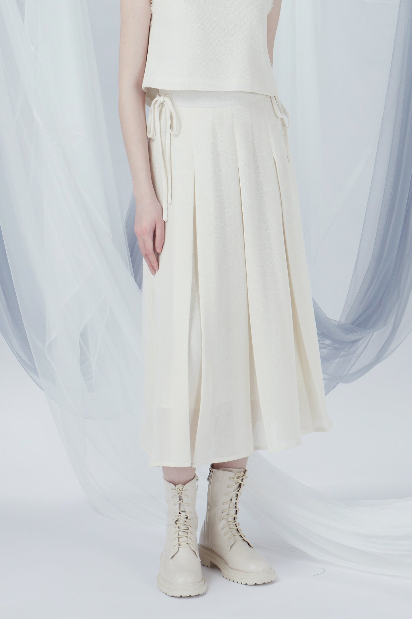 Ribbon Details Maxi Skirt