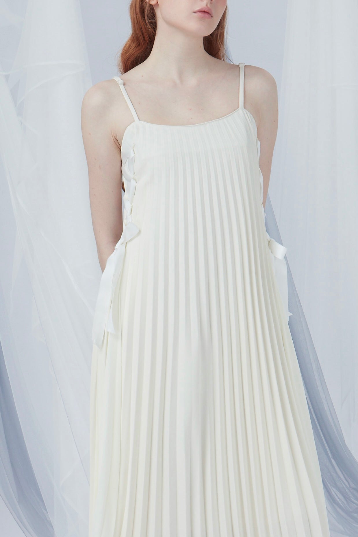 Ribbon Details Pleated Dress
