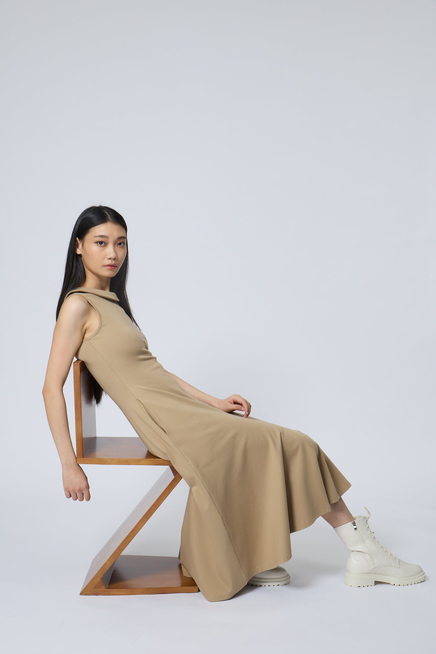 Sleeveless Rolled-Collar A-Line Dress