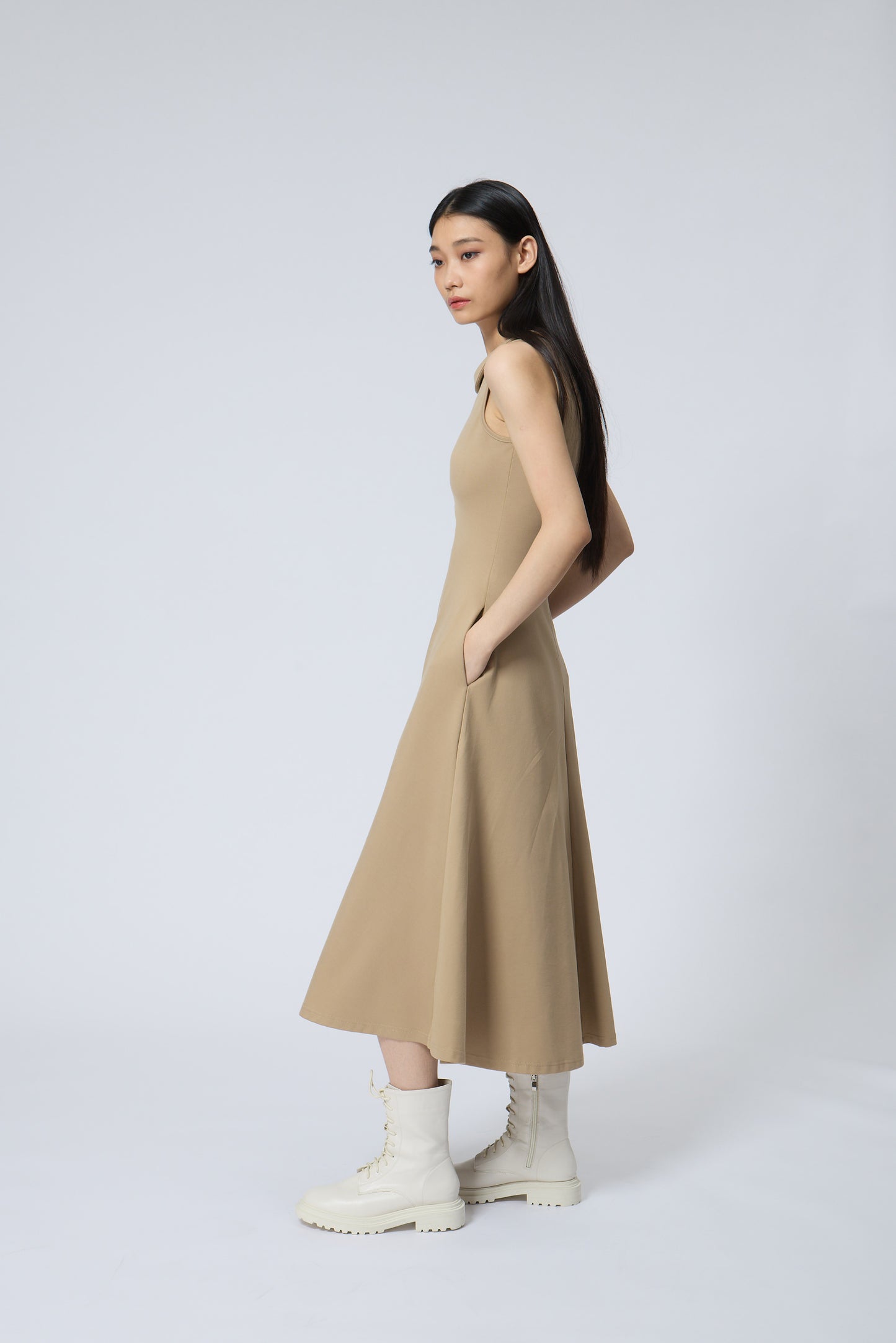 Sleeveless Rolled-Collar A-Line Dress