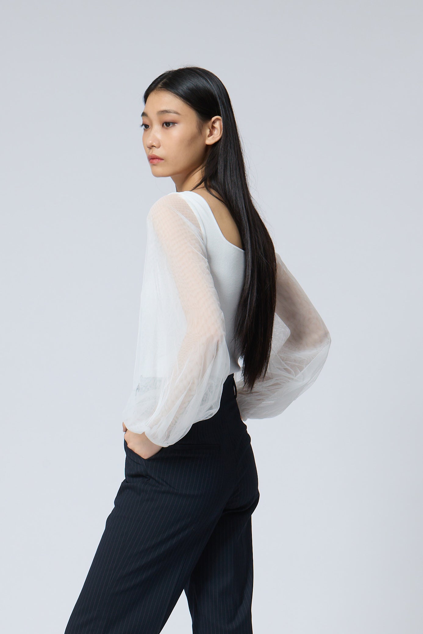 Square-Neck Mesh Sleeve Knit Top