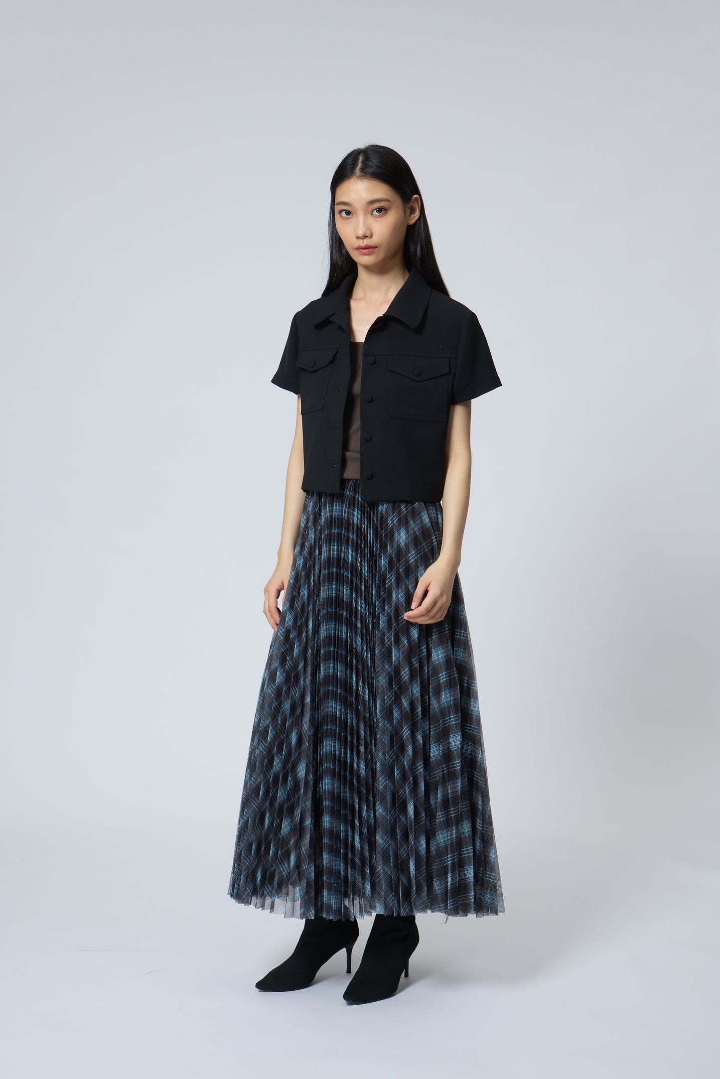 Utility Short-Sleeve Cropped Jacket
