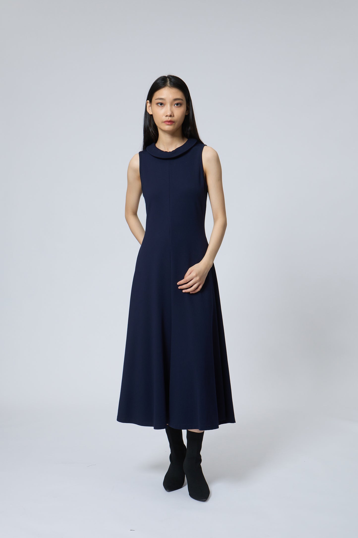 Sleeveless Rolled-Collar A-Line Dress