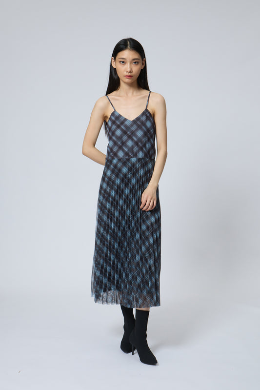 Plaid Pleated Maxi Dress
