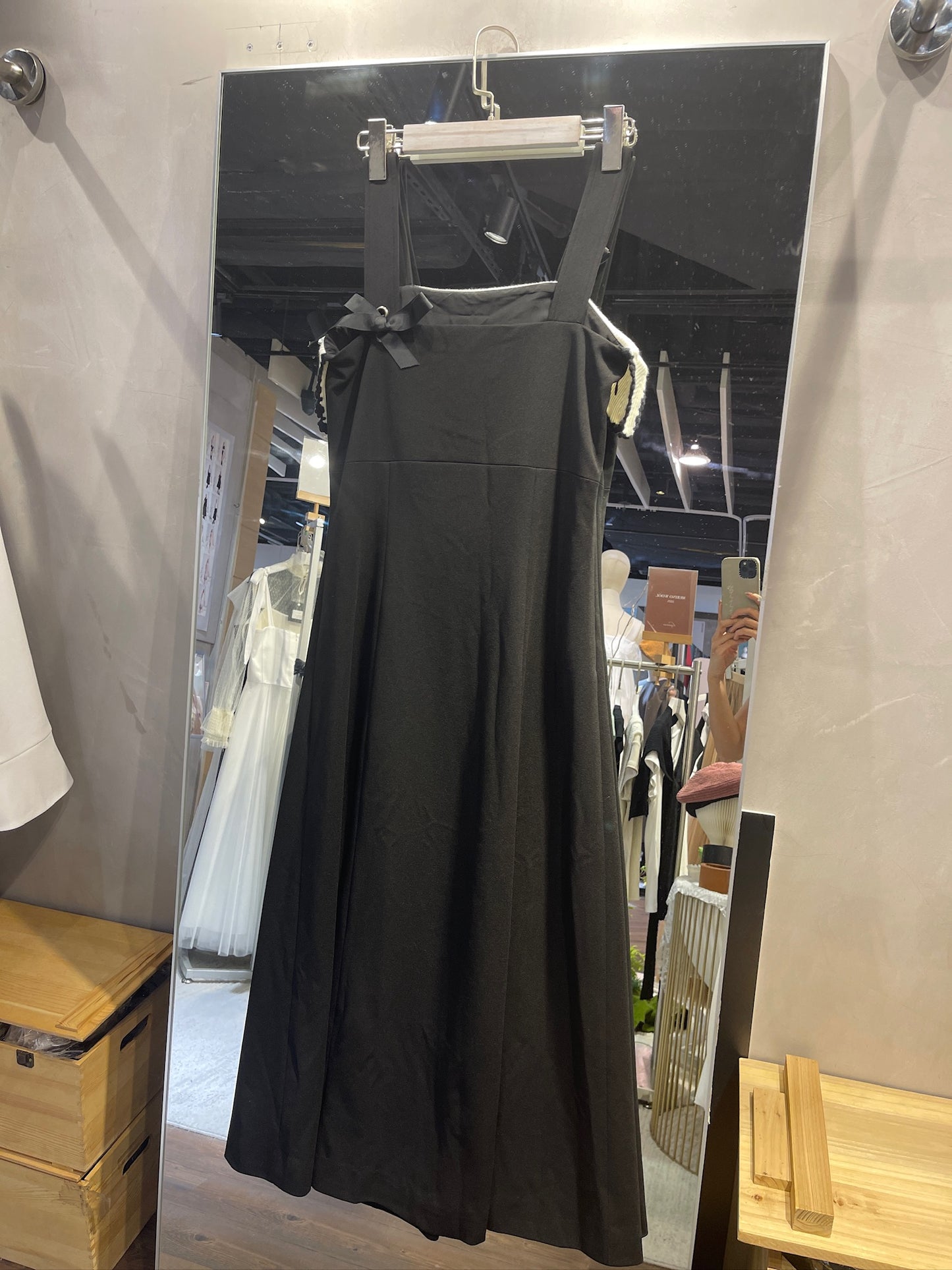 Contrast Midi Dress