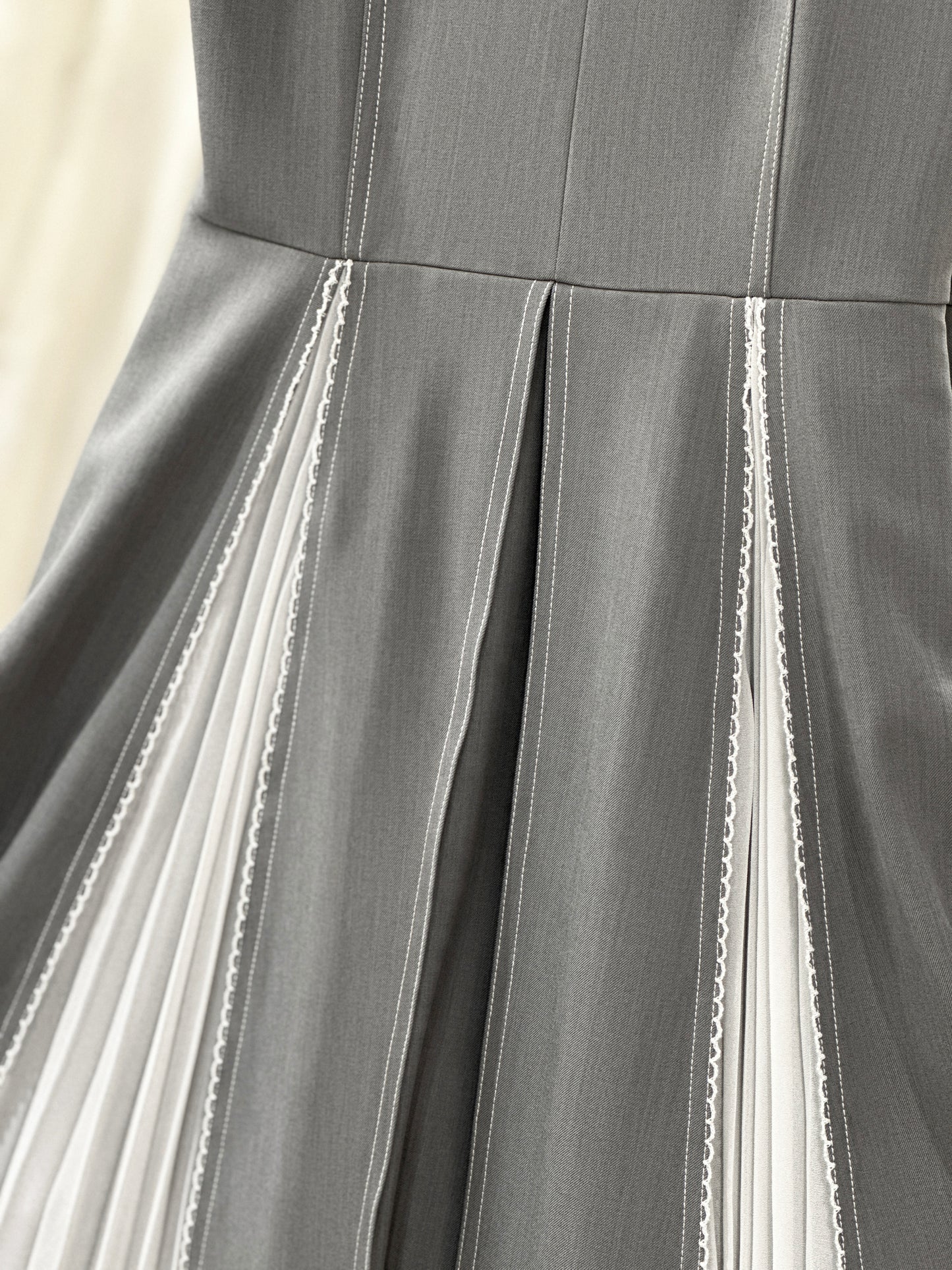 Denim V-neck Pleated Dress