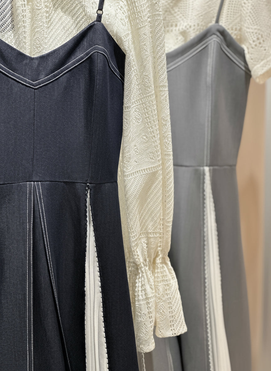 Denim V-neck Pleated Dress