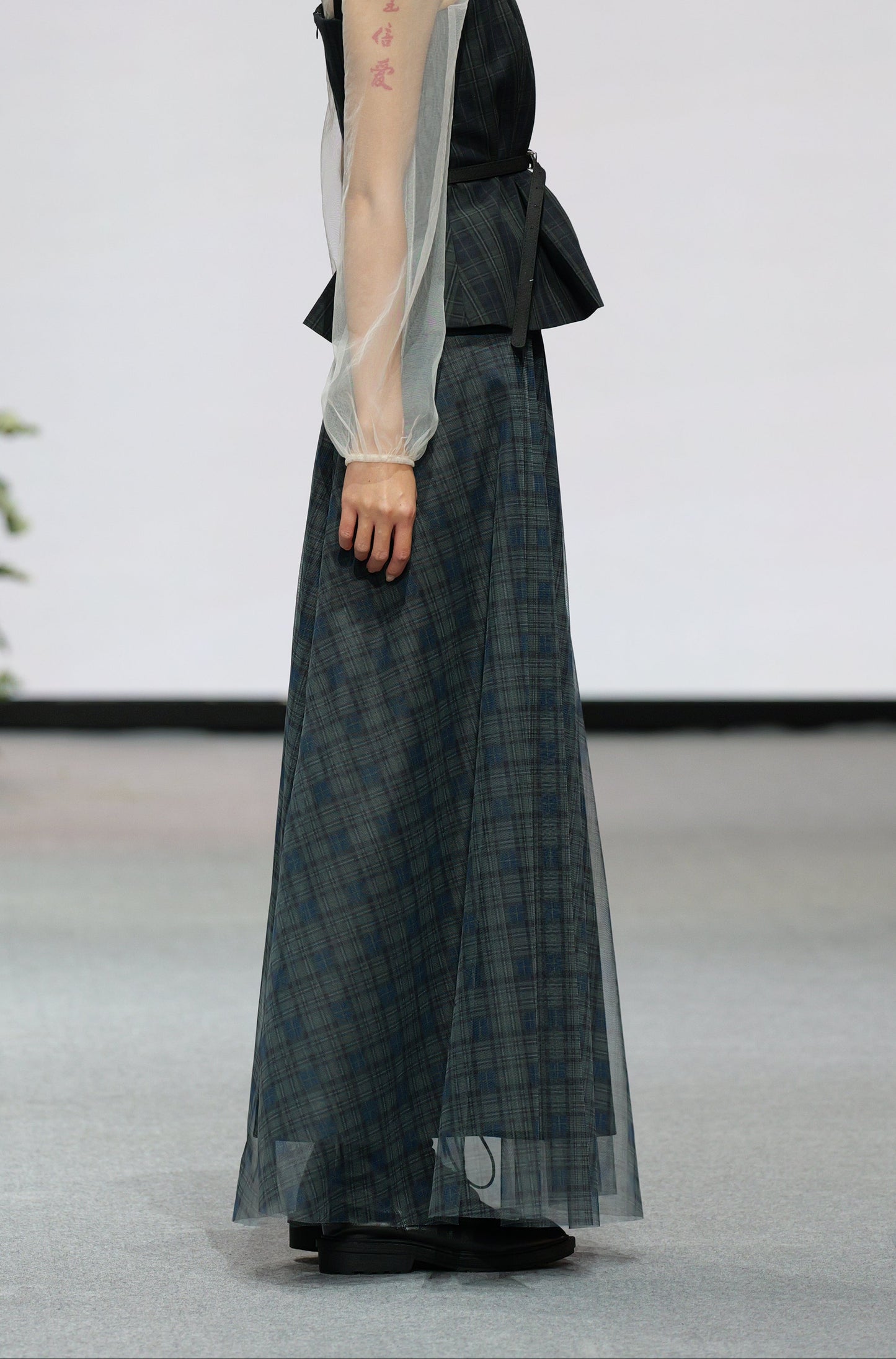 Check Pattern Long Skirt