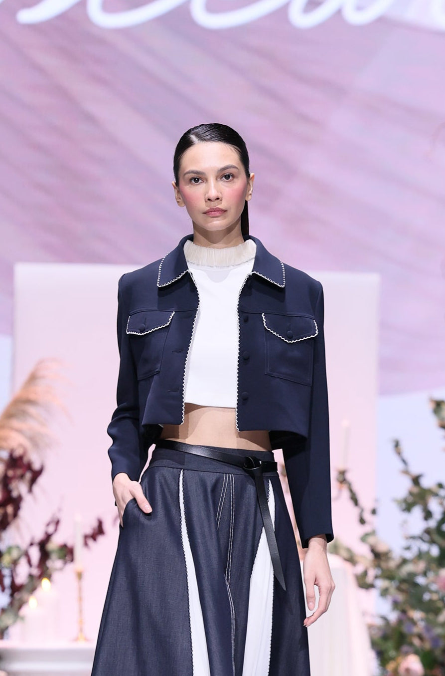 White Embroidery Cropped Jacket with Pockets
