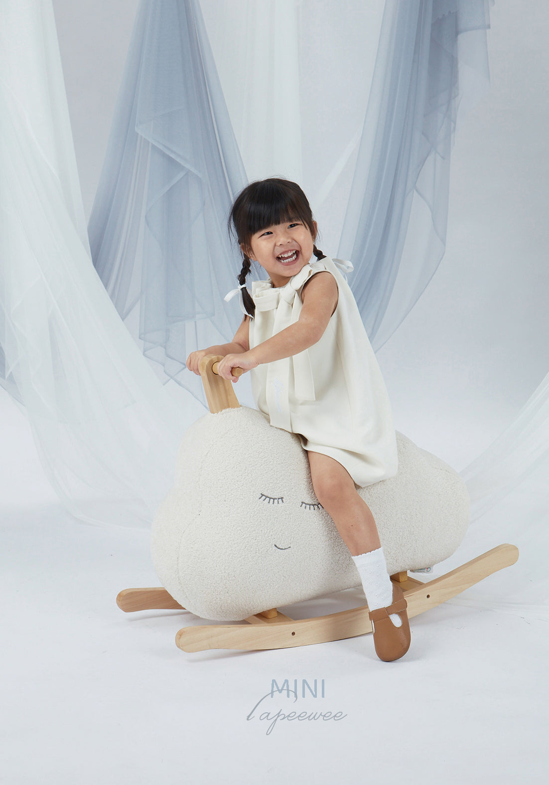 Lapeewee Mini-Ribbon Detail Dress