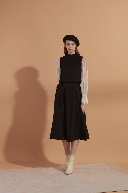 Jacquard midi skirt in black
