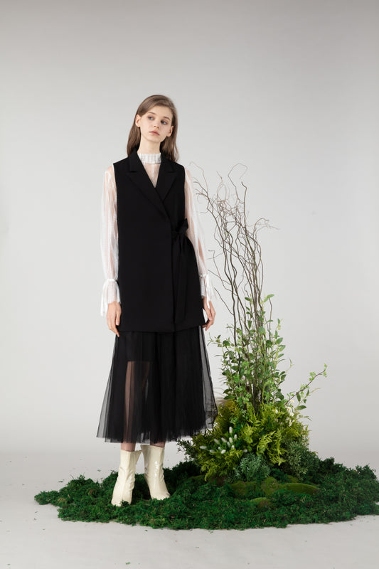 Sleeveless vest-jacket (Black color)