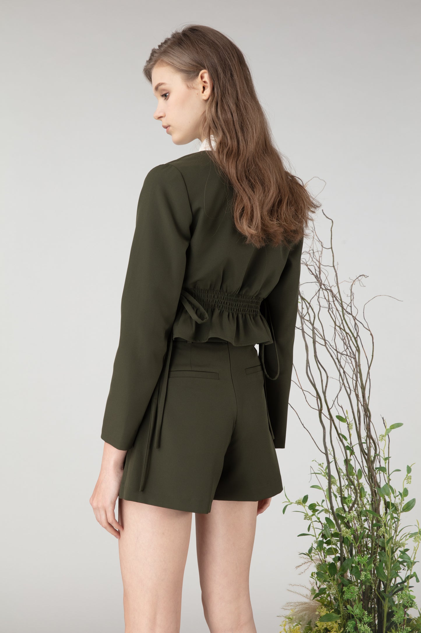 Short skirt in green colour