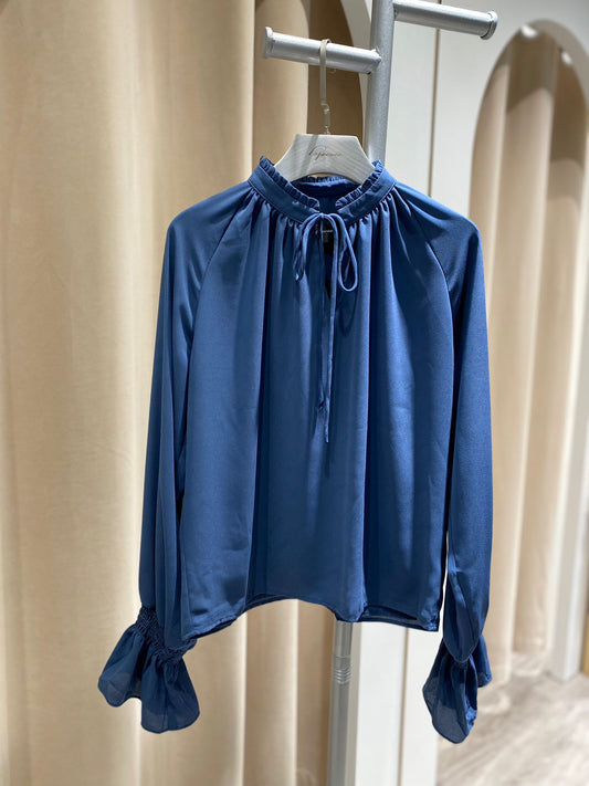 Tie-neck georgette blouse (Blue)