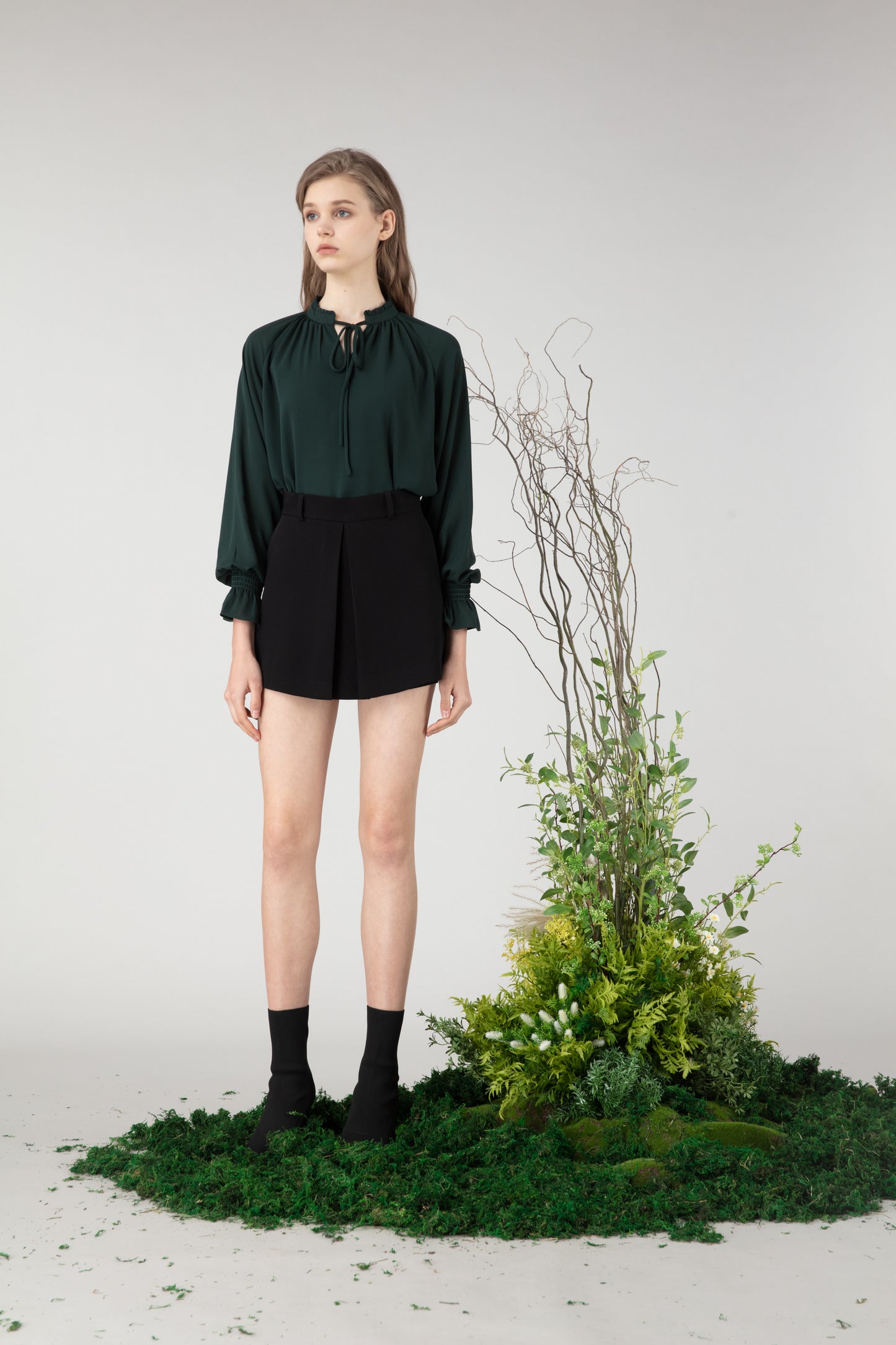 Tie-neck georgette blouse (Black)