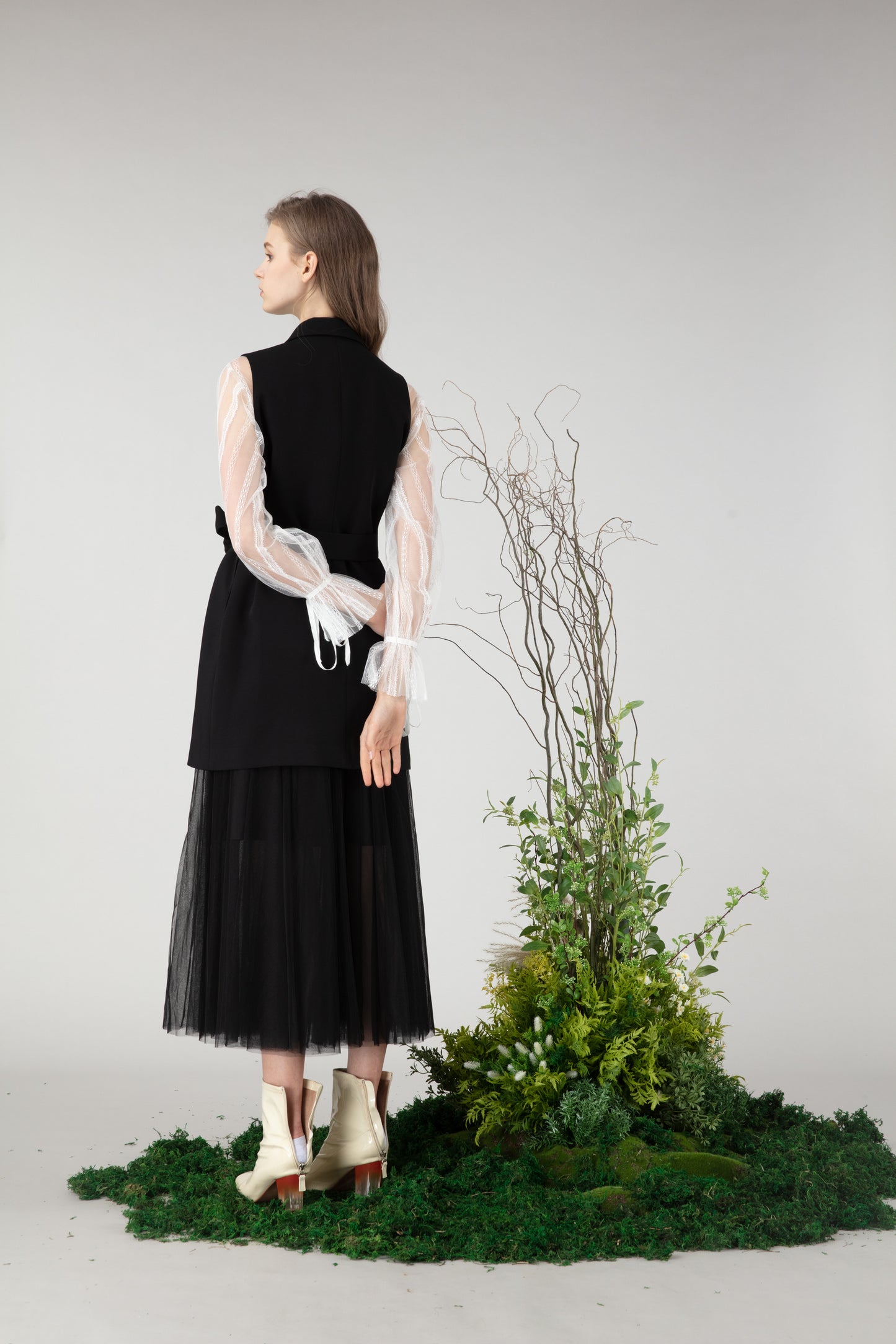 Sleeveless vest-jacket (Black color)